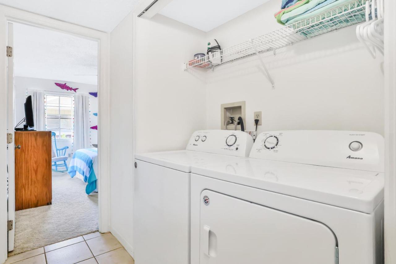 Sea Wood Coastal Hide Away Apartment Edgewater  Exterior photo